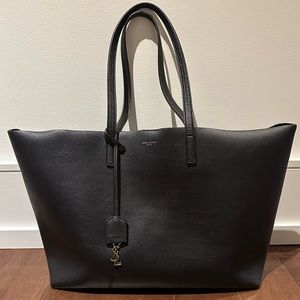 ❌ SOLD ❌ YSL Tote - Black Saint Laurent Leather Tote Bag
